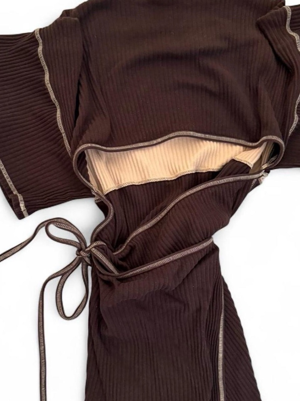 Baserange contrast Ribbed Midi Dress with Tie Waist in Brown and Beige - Picture 5 of 5